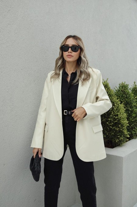 بليزر جلد اوف وايت